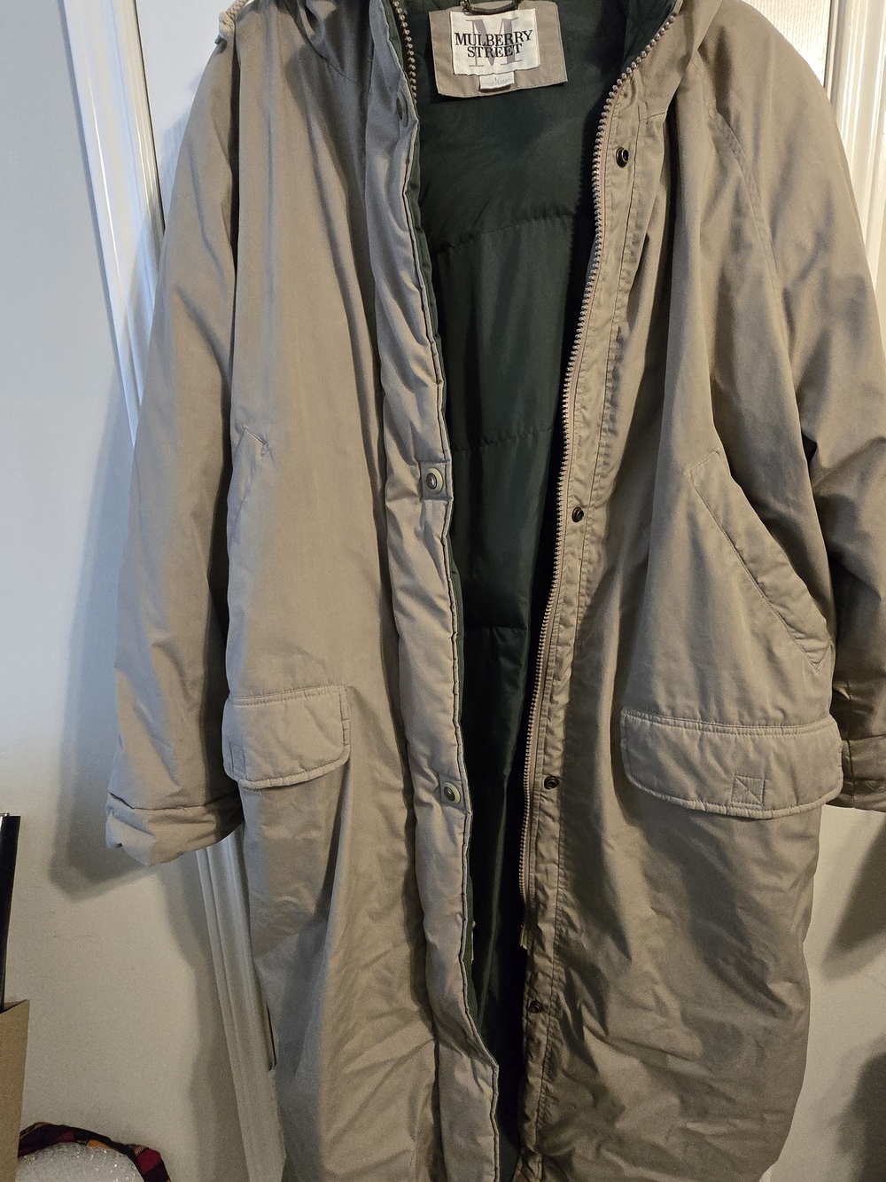 Vintage Mulberry Street Men’s Long Parka Coat in Beige